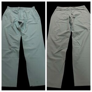 NWT Fabletics The Only Pant size 33
Inseam 32”